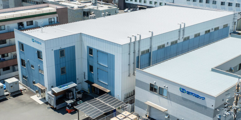 テスミック静岡工場の外観写真