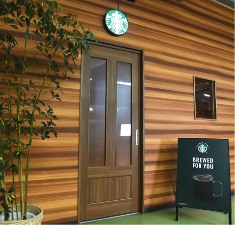 社内スターバックスの写真02